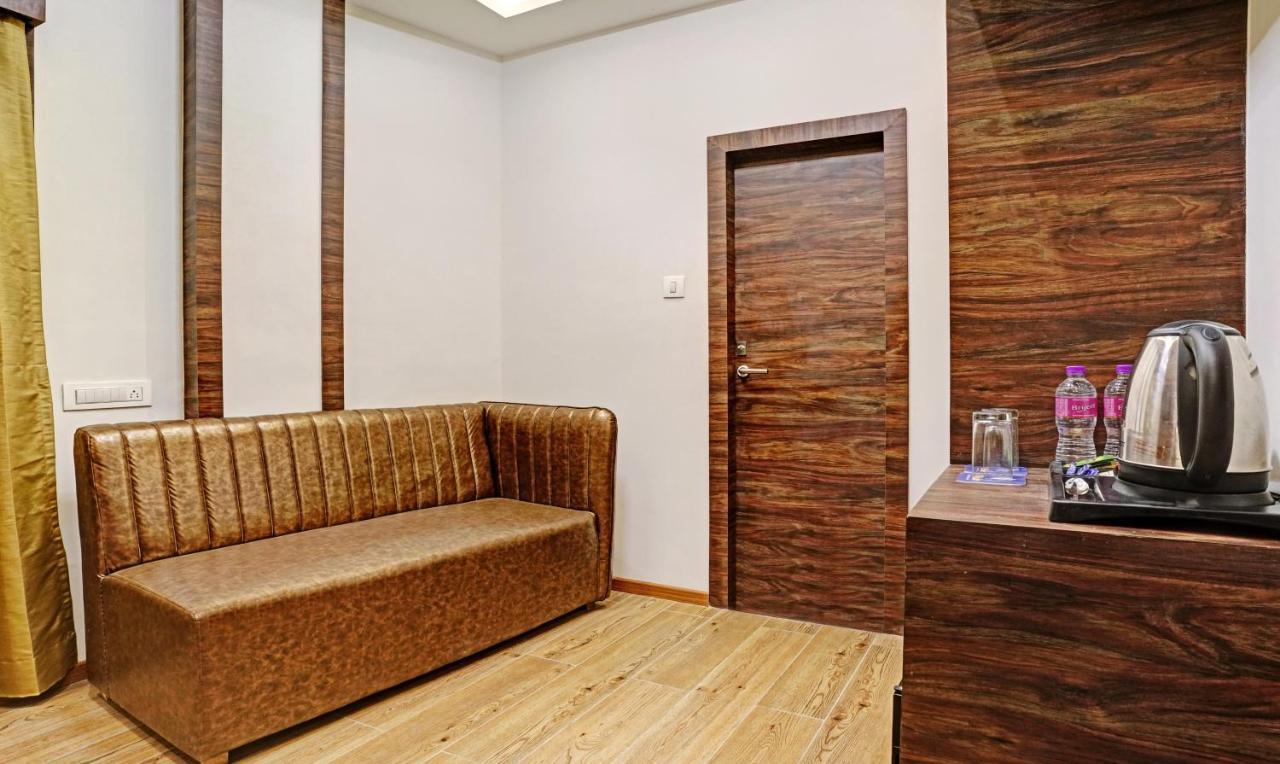 Treebo Premium Widlor Boutique Hotel Mumbai Luaran gambar